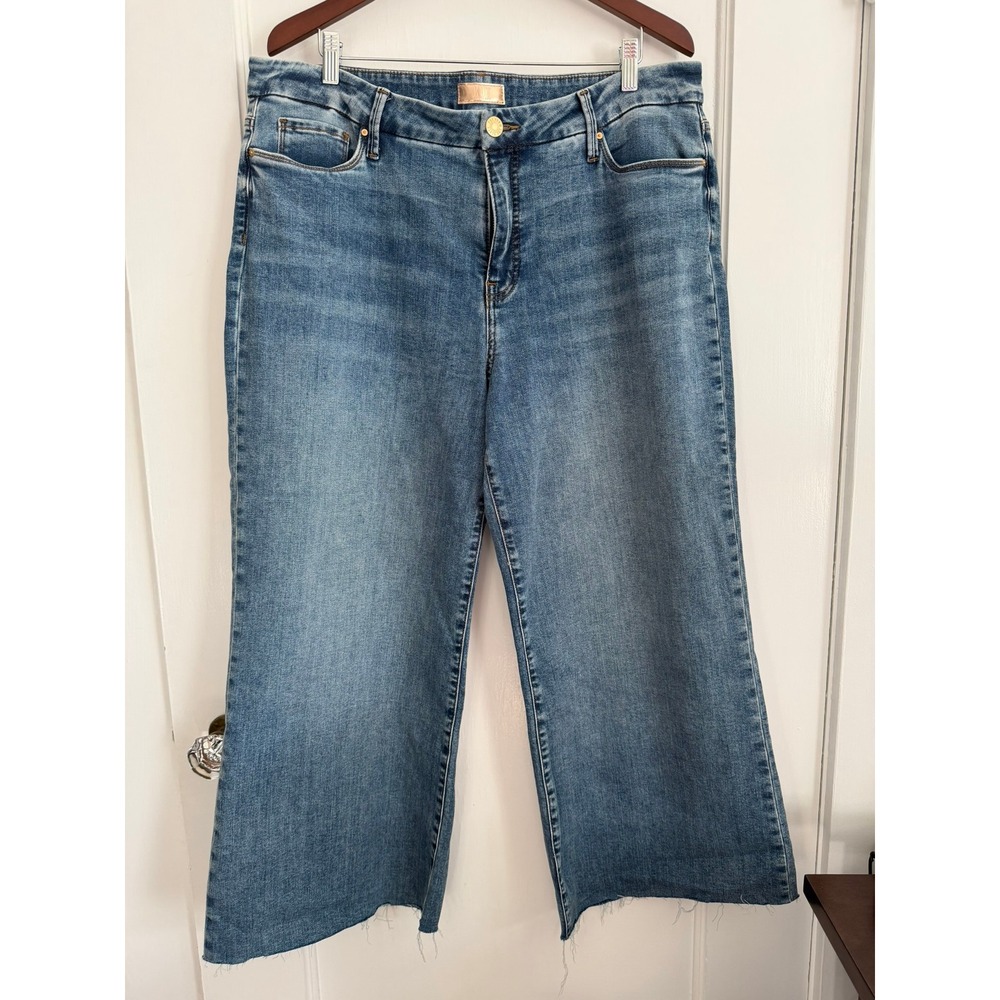 KUT from the Kloth Jeans Women 14 Wide Leg Raw Hem Medium Wash Denim